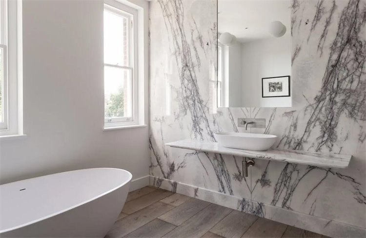 Milas Lilac White Mable Bathroom